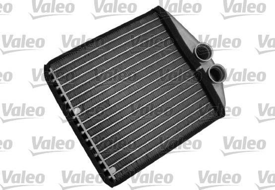 Valeo 812225 - Радиатор, охлаждение двигателя autosila-amz.com