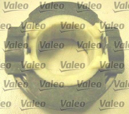 Valeo 826363 - Комплект сцепления (228,6мм) CITROEN C5 III PEUGEOT 307/KOMBI 2.0/2.0D 04.03-12.11 autosila-amz.com