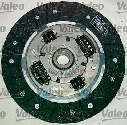 Valeo 821799 - Комплект сцепления с подшипником (215мм) AUDI A3 SEAT LEON, TOLEDO II SKODA OCTAVIA I VW BORA, BORA autosila-amz.com