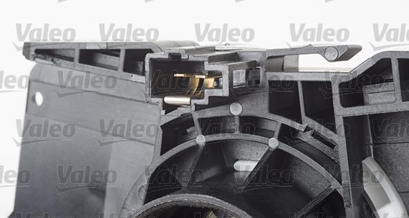 Valeo 251644 - Интегрированный переключатель под рулём autosila-amz.com