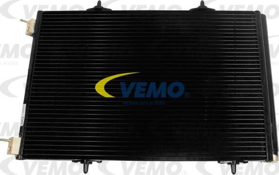 Vemo V42-62-0003 - Конденсатор кондиционера autosila-amz.com