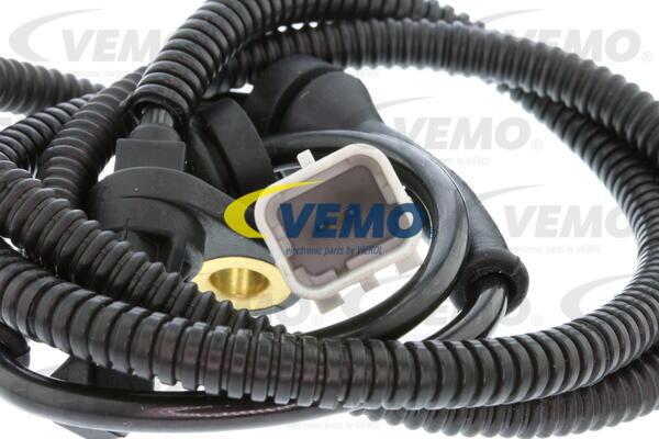 Vemo V42-72-0051 - Датчик ABS, частота вращения колеса autosila-amz.com
