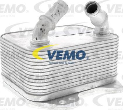 Vemo V15-60-0007 - Масляный радиатор, двигательное масло autosila-amz.com