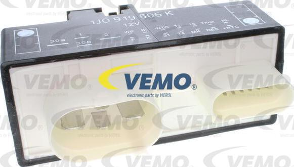 Vemo V15-71-0036 - Реле, продольный наклон шкворня вентилятора autosila-amz.com