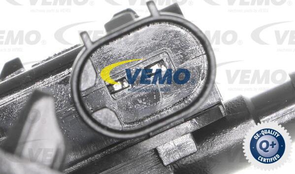 Vemo V10-08-0369 - Windscreen washer nozzle front R (heated) fits: AUDI A6 ALLROAD C7, A6 C7 11.10-09.18 autosila-amz.com
