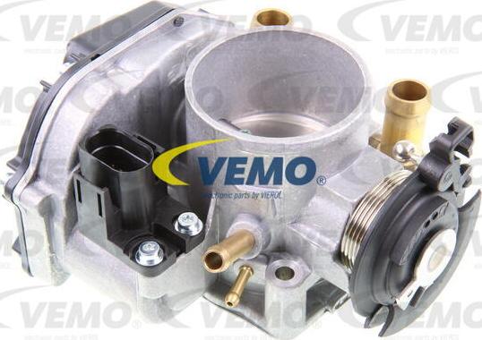 Vemo V10-81-0008 - Корпус дроссельной заслонки autosila-amz.com