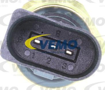 Vemo V10-72-1267 - Датчик давления топлива AUDI A3, A8 D4, Q7 SEAT ALTEA SKODA OCTAVIA II, SUPERB II VW CADDY III, CADD autosila-amz.com