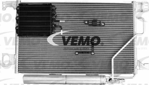 Vemo V30-62-1045 - Конденсатор кондиционера autosila-amz.com