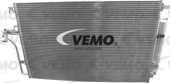 Vemo V30-62-1039 - Конденсатор кондиционера autosila-amz.com