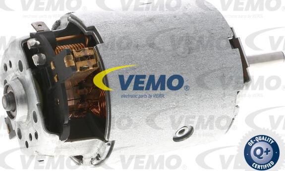 Vemo V30-03-1754 - Электродвигатель, вентиляция салона autosila-amz.com