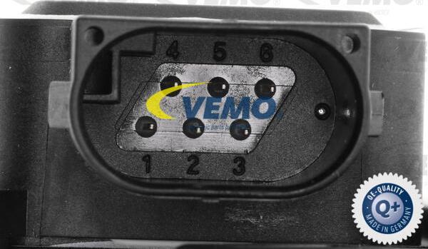 Vemo V30-82-0007 - Датчик, положение педали акселератора autosila-amz.com