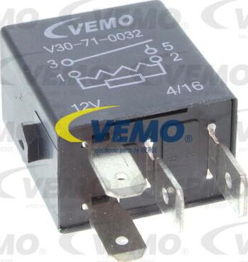Vemo V30-71-0032 - Реле, топливный насос autosila-amz.com