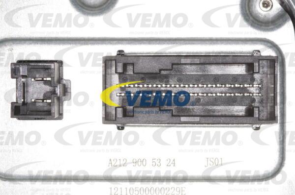 Vemo V30-73-0319 - Устройство управления, освещение autosila-amz.com