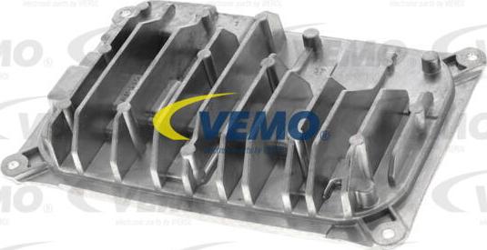 Vemo V30-73-0320 - Устройство управления, освещение autosila-amz.com