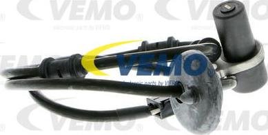 Vemo V30-72-0139 - Датчик ABS, частота вращения колеса autosila-amz.com