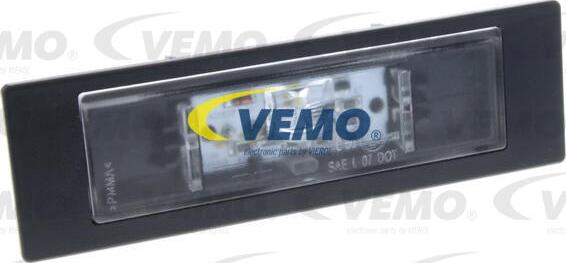 Vemo V20-84-0014 - Фонарь освещения номерного знака autosila-amz.com