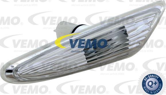 Vemo V20-84-0011 - Фонарь указателя поворота autosila-amz.com