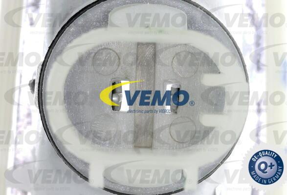 Vemo V20-84-0012 - Фонарь указателя поворота autosila-amz.com