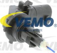 Vemo V20-72-0092 - Датчик, температура впускаемого воздуха autosila-amz.com