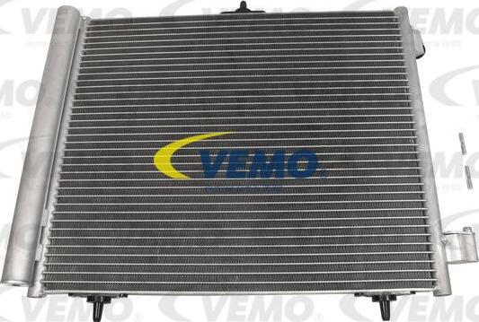 Vemo V22-62-0002 - Конденсатор кондиционера autosila-amz.com