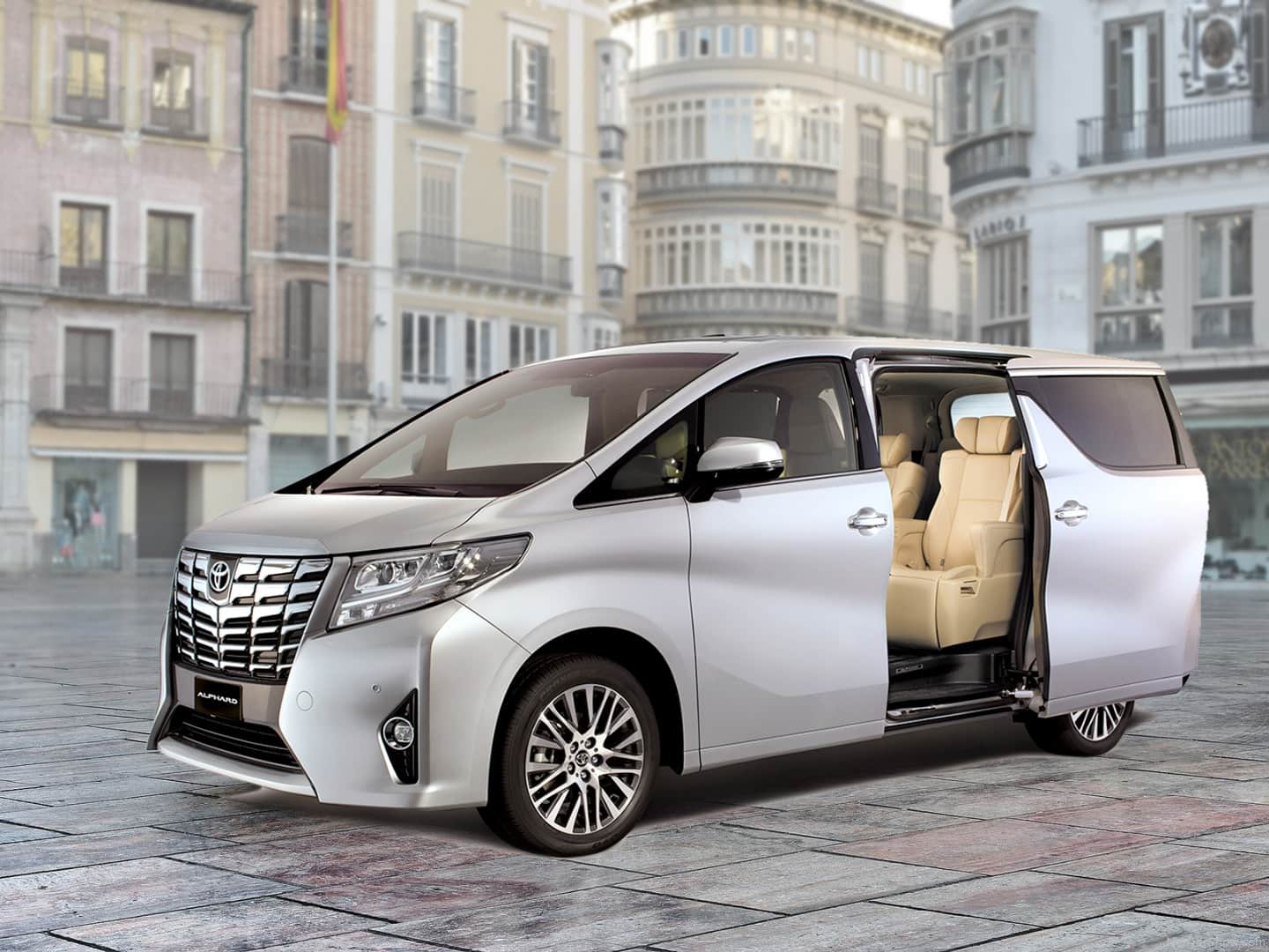 Комфорт бизнес-класса нового Toyota Alphard у официального дилера Тойота